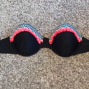 Strapless bathing suit top